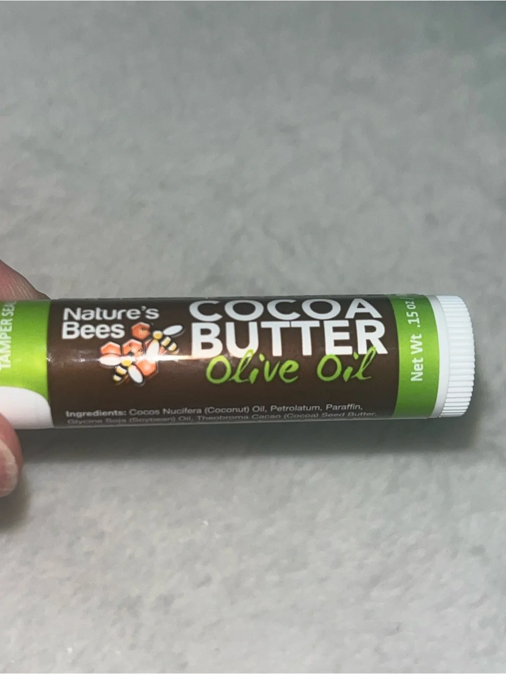 New Sealed Natures Bees Set of 4 Chapstick